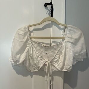 white top size L